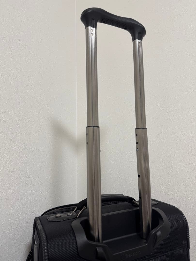 Travelpro FlightCrew5 キャリーケース 新品未使用