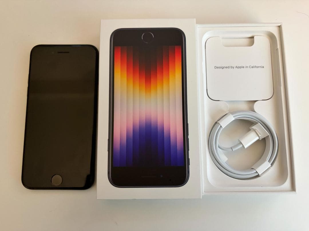 [機能不良あり] Apple iPhone SE (第3世代) 64GB