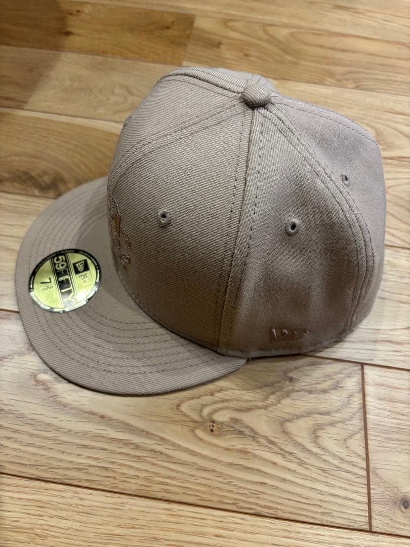 ESP　REIGNING CHAMP x NEW ERA