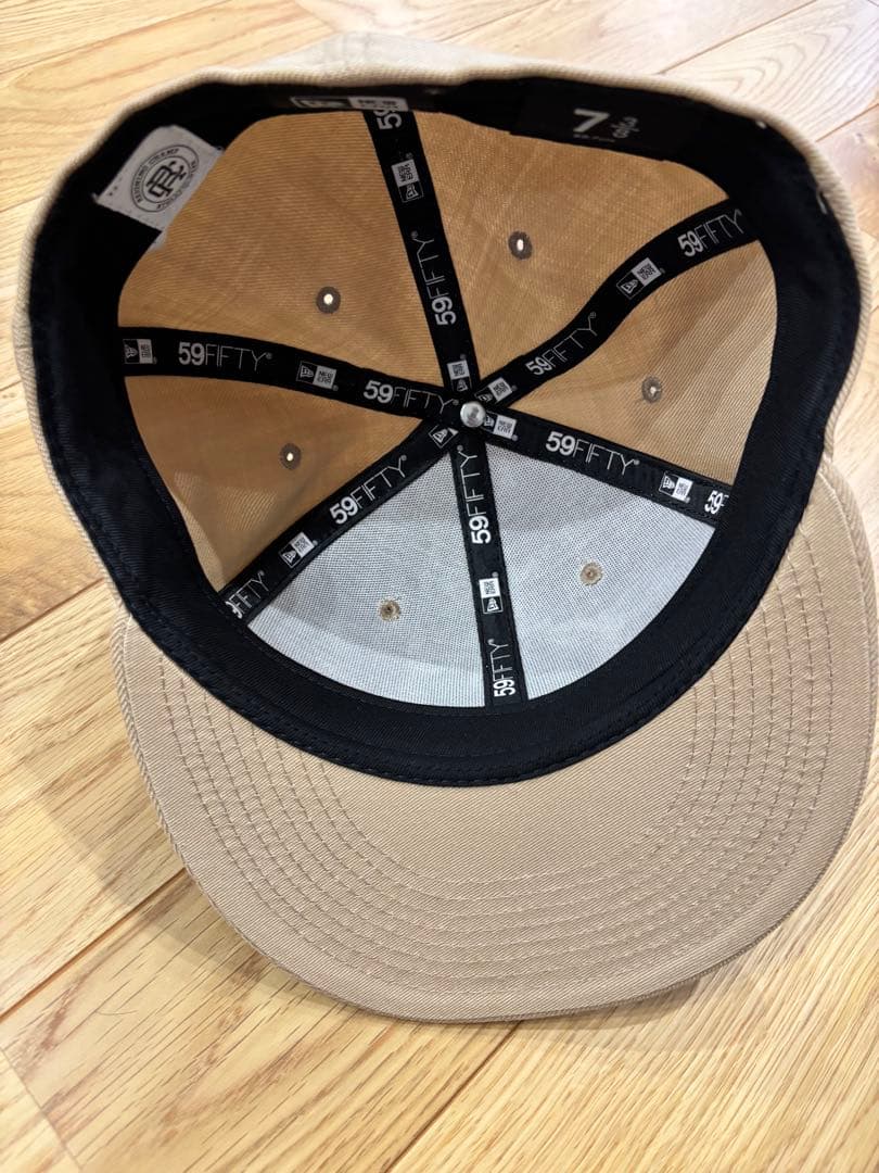 ESP　REIGNING CHAMP x NEW ERA