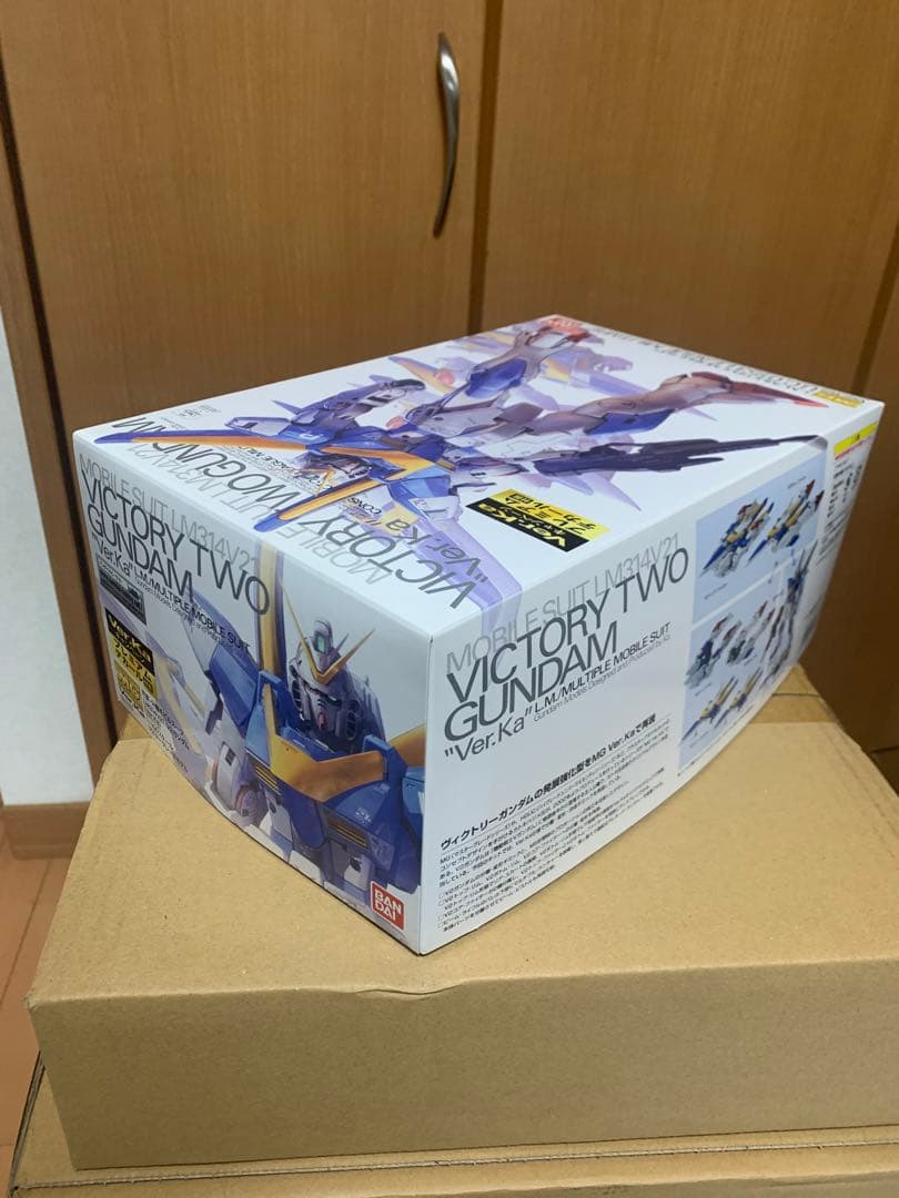 MG V2ガンダム Ver.Ka プレミアムデカール付