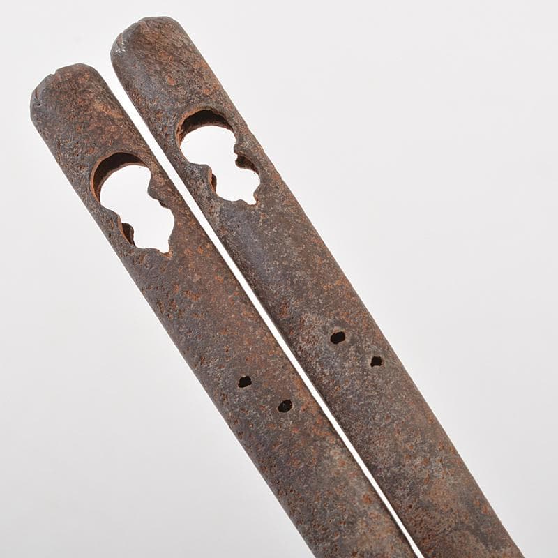 茶道具　釜師　庄司儀兵衛作　鉄製　瓢箪透火箸　共箱　V　R7214