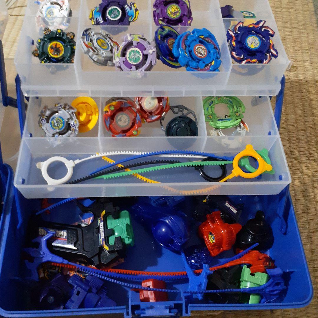 ベイブレード まとめ売り 画像全て ケース付き 宅急便発送 即日発送