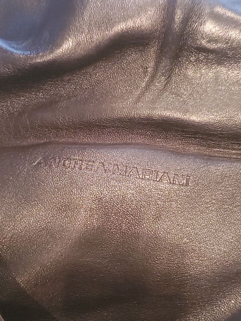 アンドレアマビアーニレザーバッグ