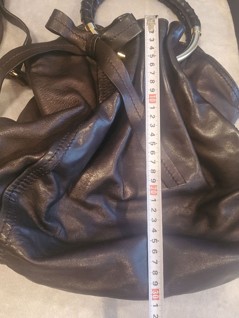 アンドレアマビアーニレザーバッグ