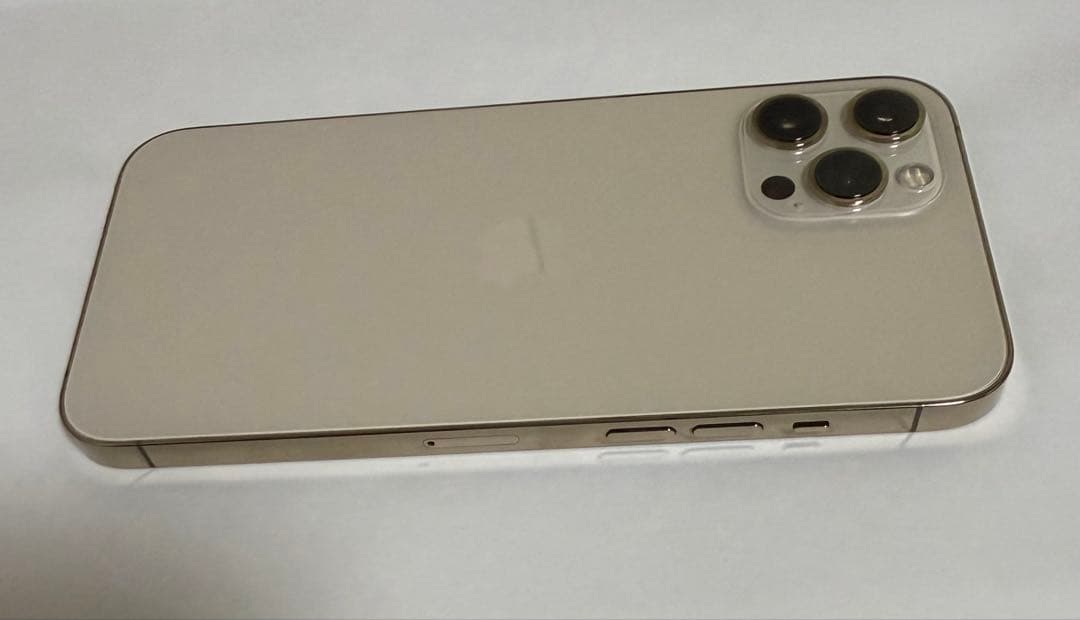 Apple iPhone 12 Pro Max ゴールド