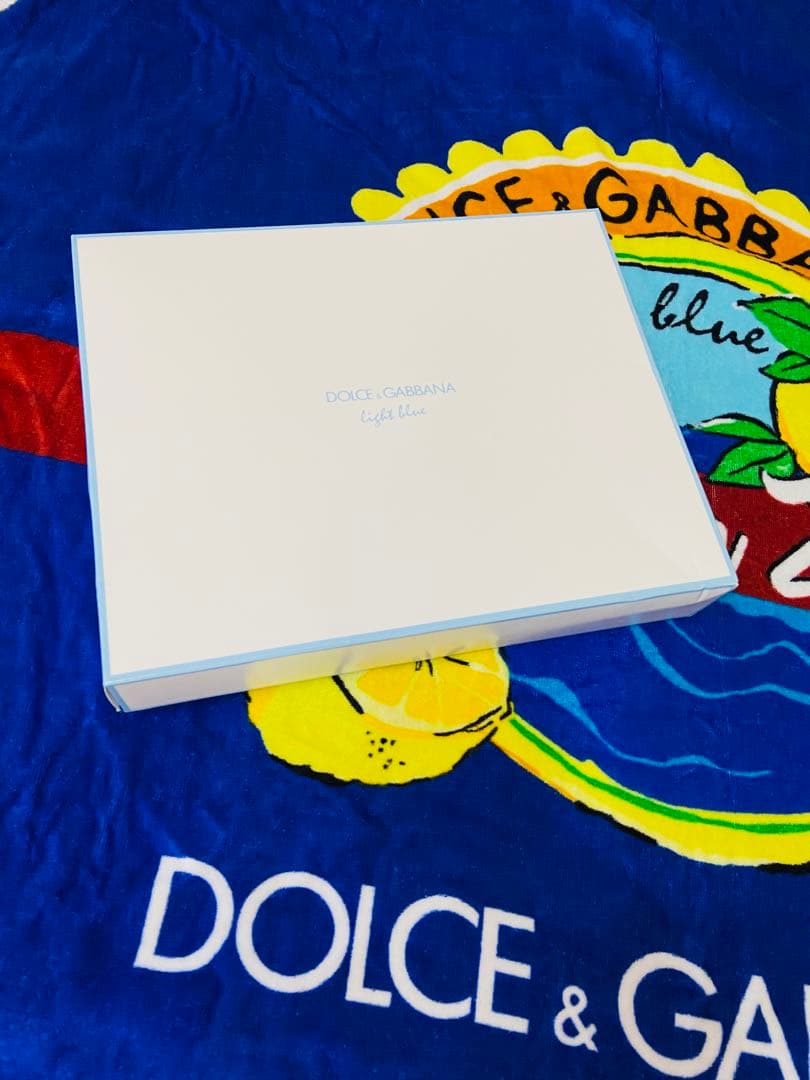 DOLCE&GABBANA　ラウンド型　ビーチタオル　【非売品】