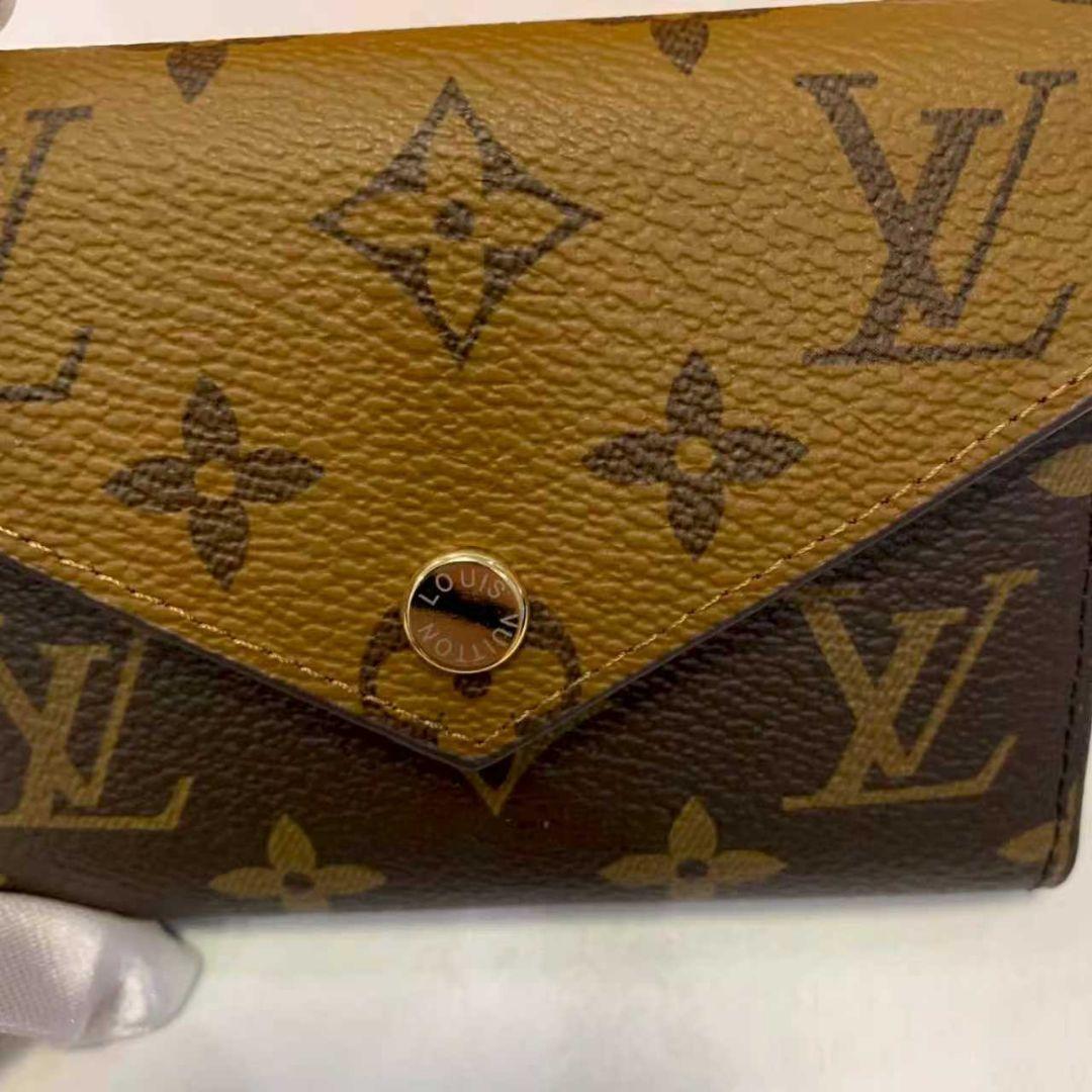 【箱つき極美品】 三つ折り財布