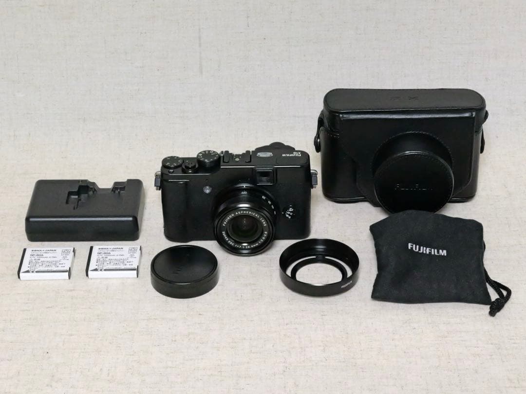 富士フイルム（FUJIFILM） X10 FX-X10 コンデジ カメラ