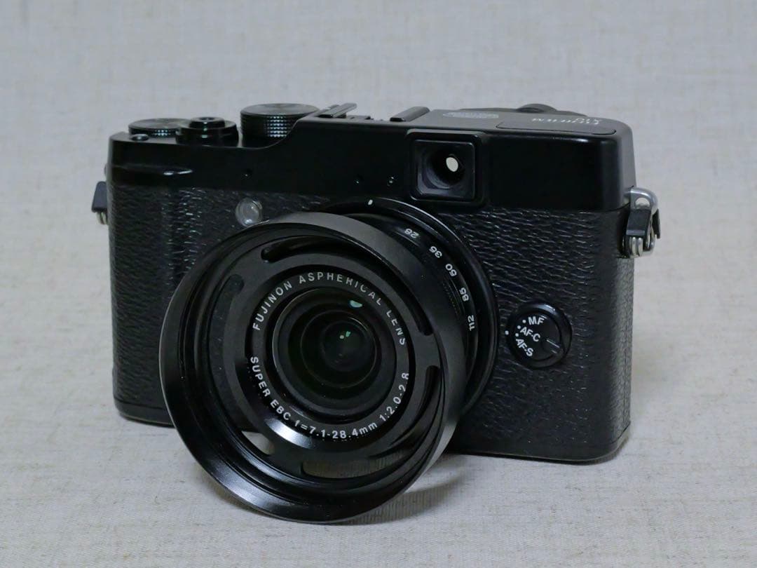 富士フイルム（FUJIFILM） X10 FX-X10 コンデジ カメラ