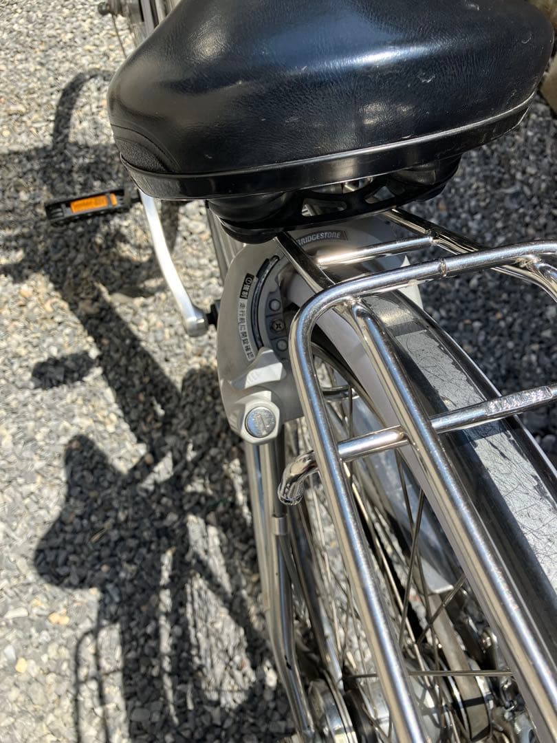 ブリヂストン　アルベルト　26インチ　シルバー　　【引き取り限定】　５段変速