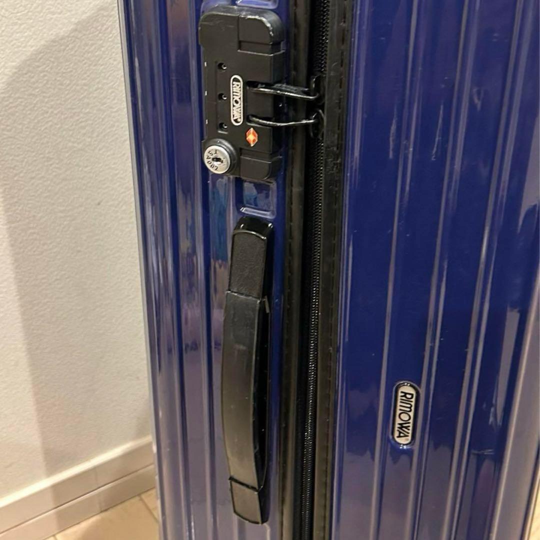 美品リモワRIMOWA サルサ（4輪）877.70 TSAロック　軽量　ネイビー