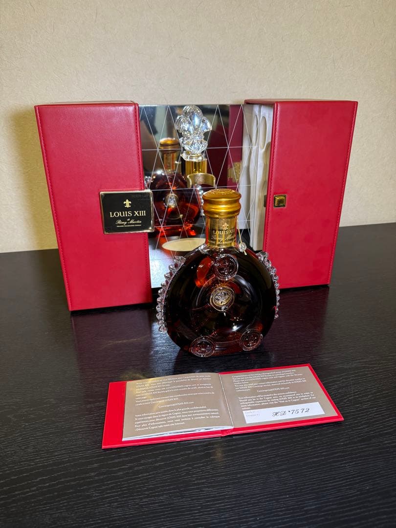 【超美品】シリアルナンバ一致　LOUIS XIII ブランデー クリスタルボトル