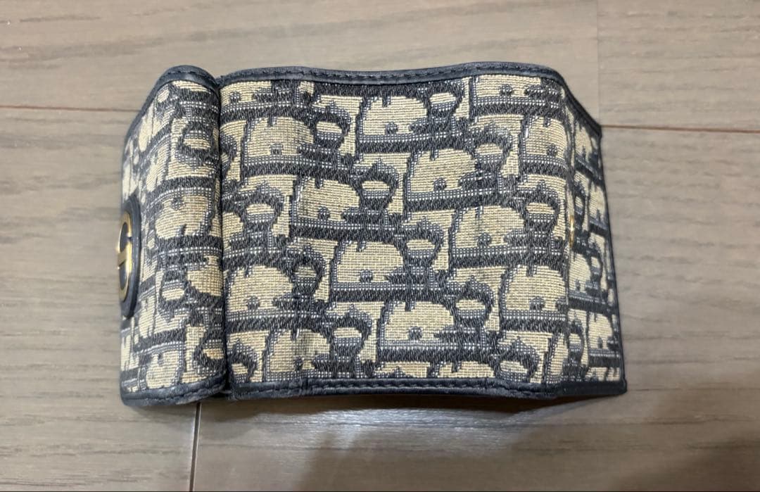 値下げ中！Dior 折りたたみ　コンパクトデニムロゴ入りトロッターミニウォレット