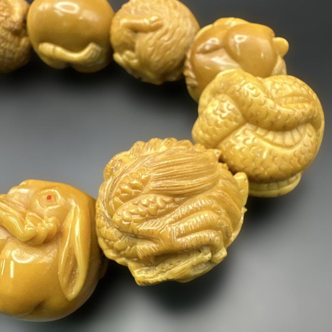 数珠，念珠，動物彫刻，ビーズ 12個セット