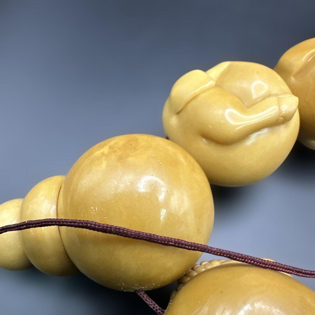 数珠，念珠，動物彫刻，ビーズ 12個セット