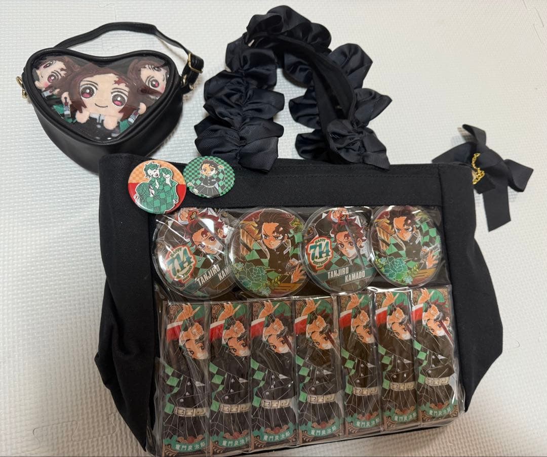 炭治郎グッズ　痛バ　もちころりん