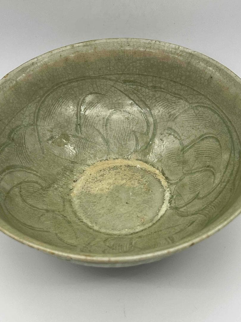 宋時代　青磁　耀州窯刻花碗　鉢　茶碗　唐物　古賞物　時代物(C-77)