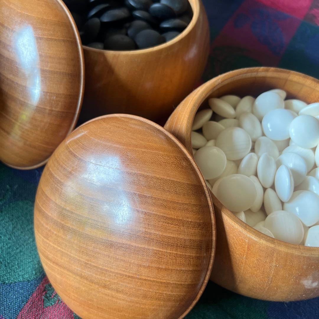 高級木製碁笥(欅) 碁石