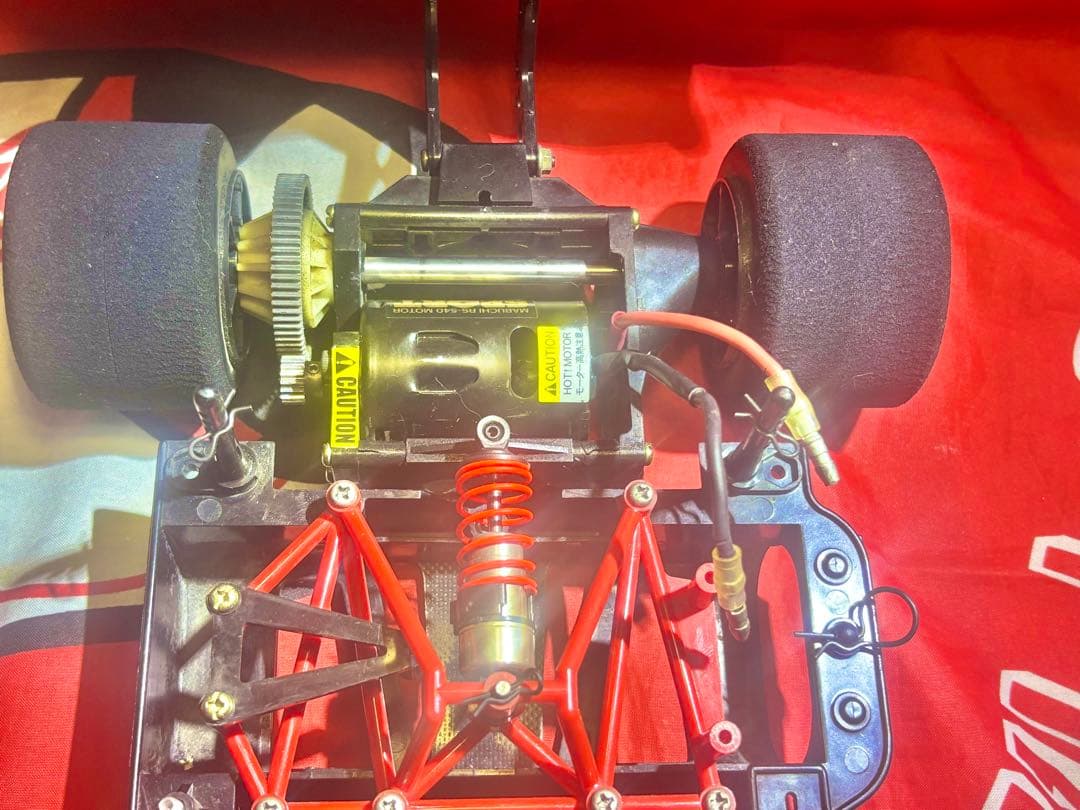 タミヤ Cカーシャーシとモーターとサーボ