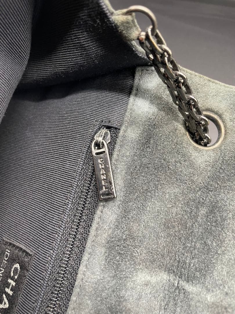 CHANEL シャネル　ムートン　チェーン　バッグ