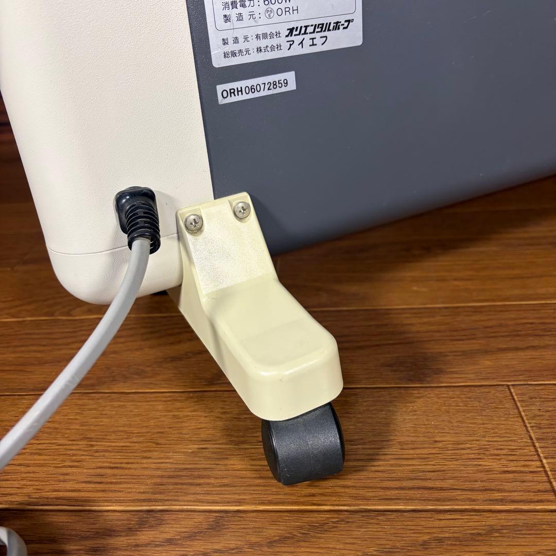 美品 sunlamella サンラメラ　ニューセラミックヒーター　600W型