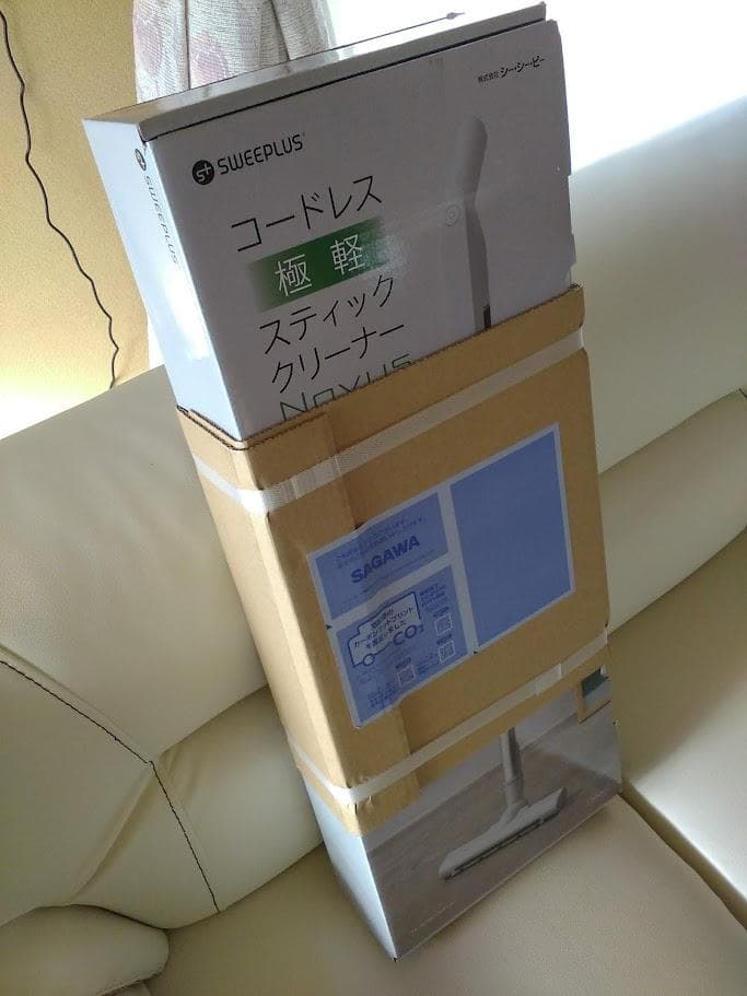 ☆新品☆未開封品☆CCPコードレス 極軽スティッククリーナーCM-DC27-LG