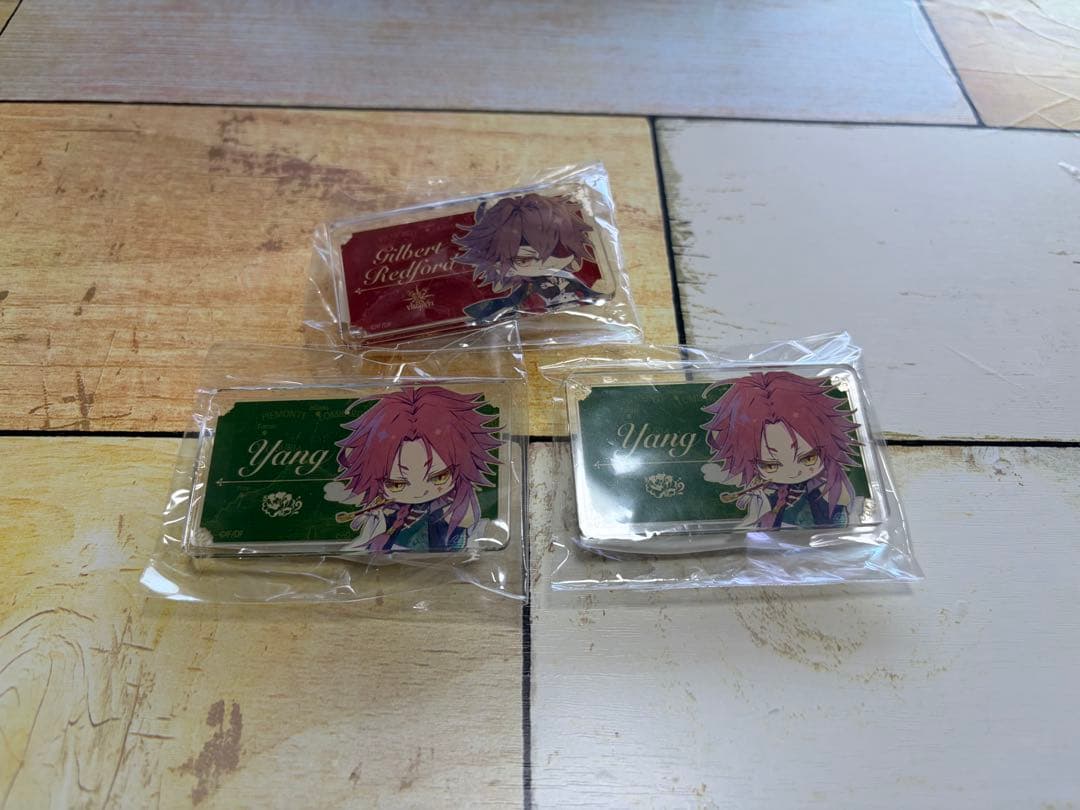 ピオフィオーレの晩鐘 まるくじ キャラ ネームバッジ 楊 ギルバート