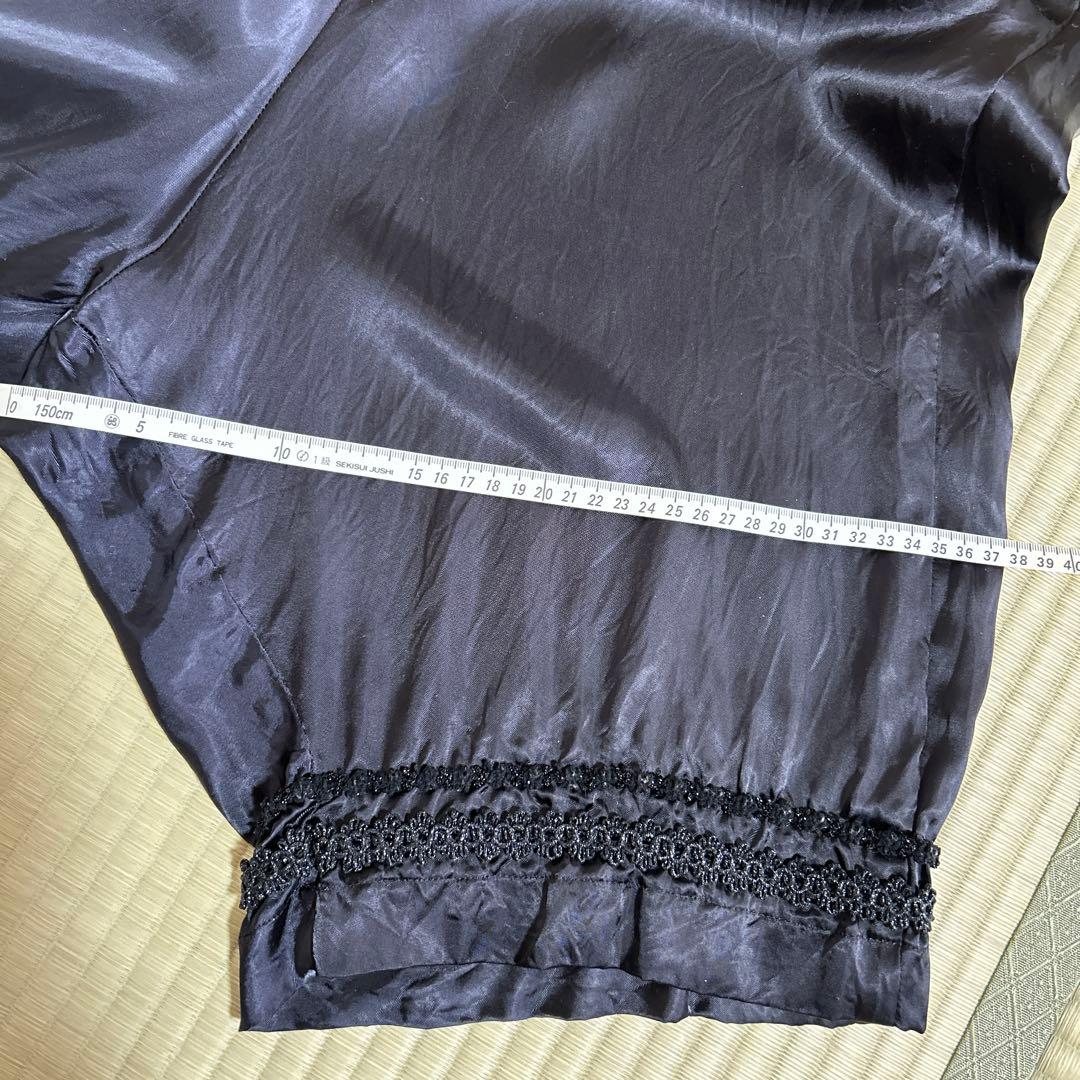 【コム デ ギャルソン】黒サテン サルエルパンMサイズ　レディース