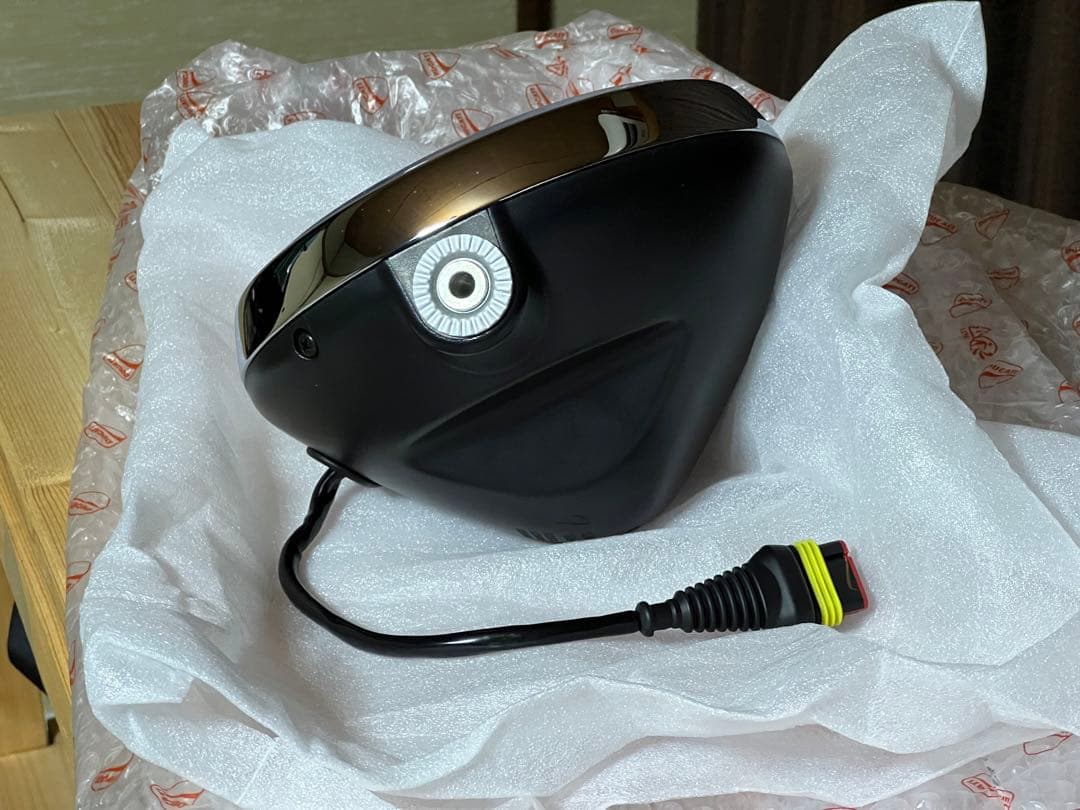 ducati sportclassic ヘッドライト