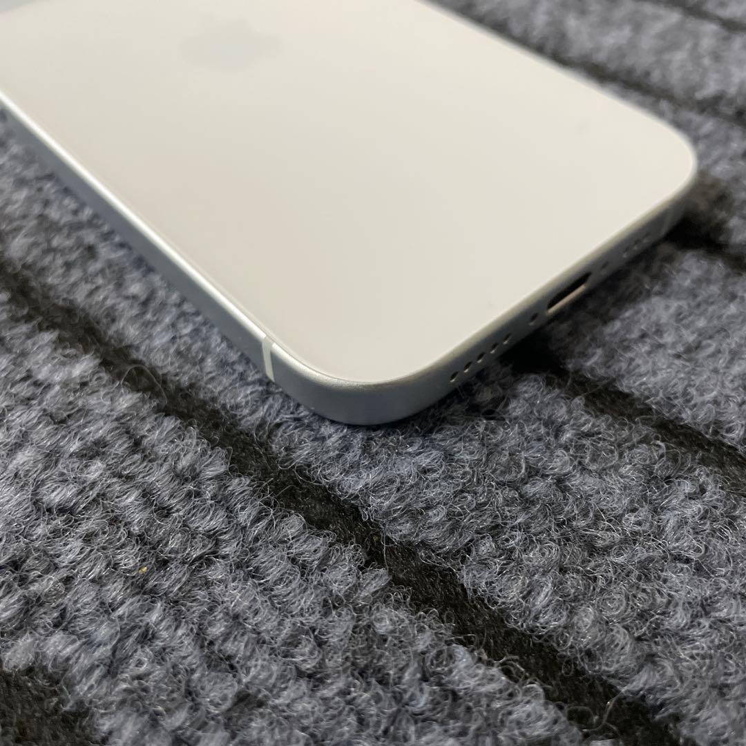 165 Apple iPhone15 128GB ブルー SIMフリー