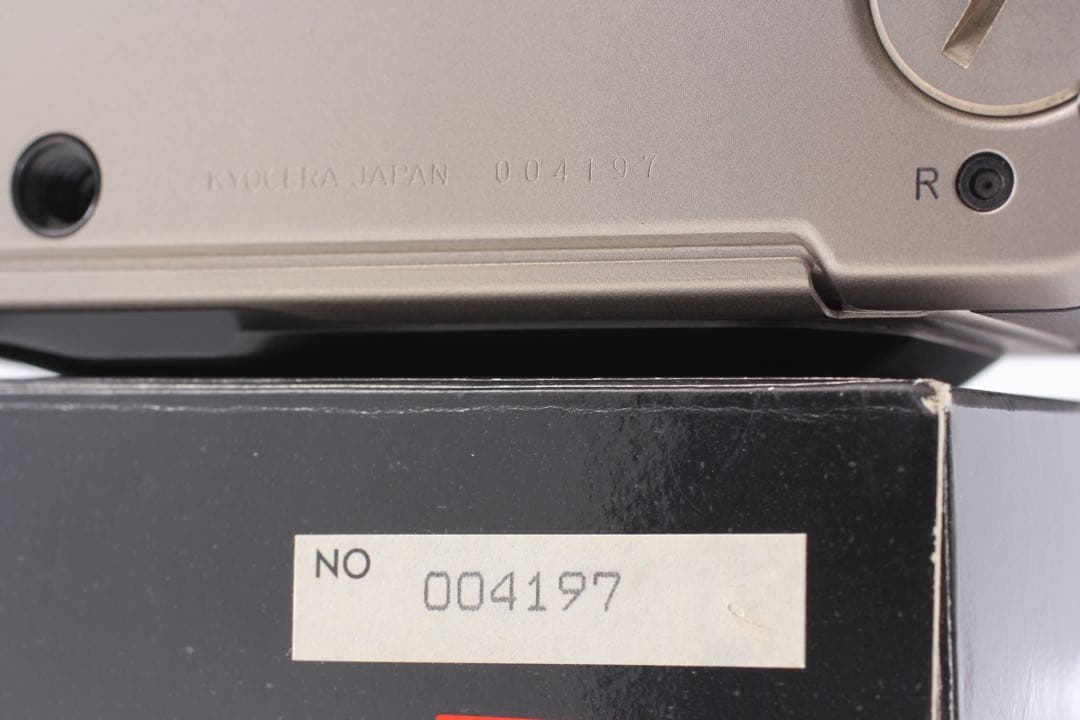 【完動品/試写有り】CONTAX T2 シルバー データバック