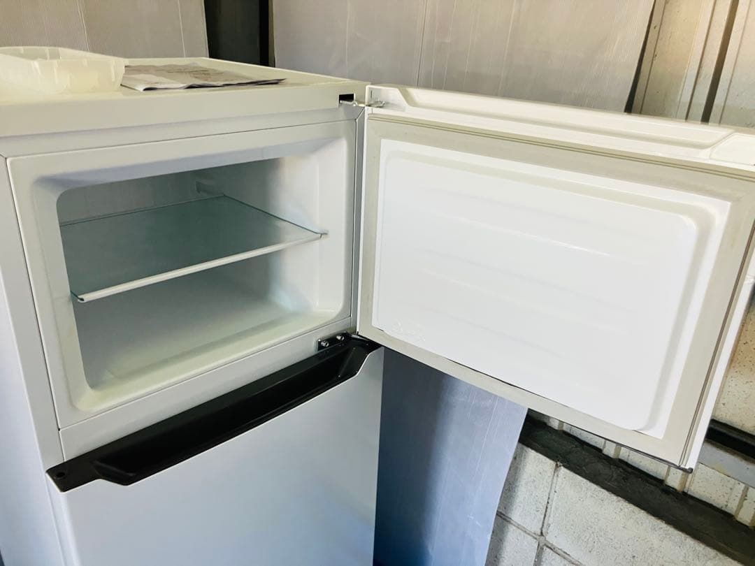 6r6 Hisense ハイセンス 冷蔵庫 HR-B12C 2022年製