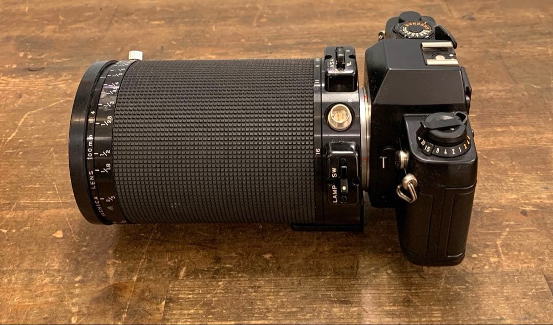 コンタックスCONTAX RTSⅡ＋ヤシカ MEDICAL100＋鍵付きケース