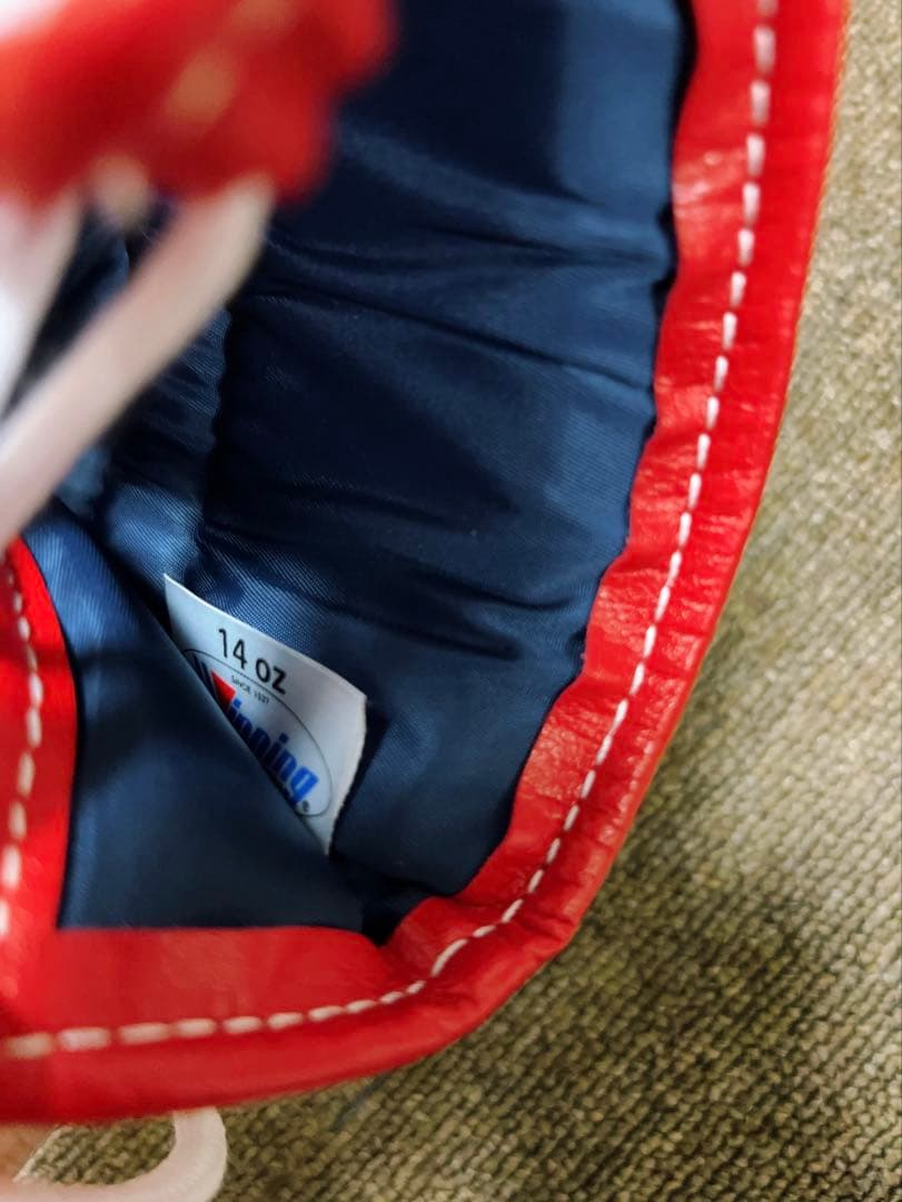 Winning ボクシンググローブ 14 oz レッド 紐式