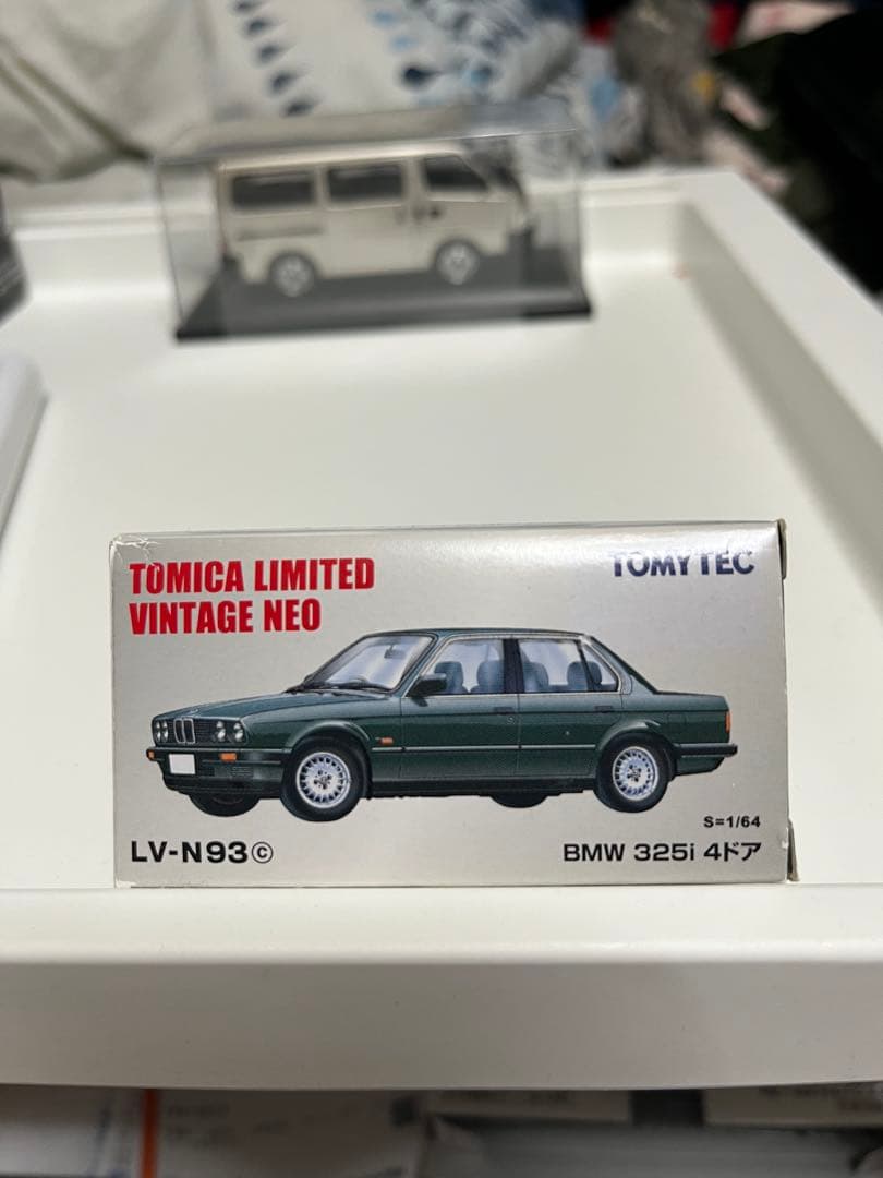 ミニカー TOMICA LIMITED VINTAGE NEO BMW 325i