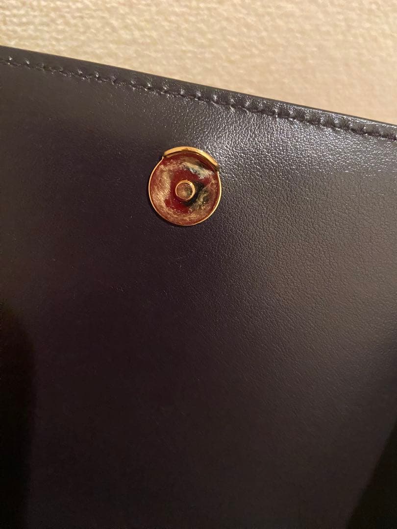 PRADA サフィアーノレザーバッグ　紫