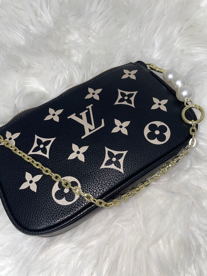 ルイ・ヴィトン ショルダーバッグ 黒 モノグラム