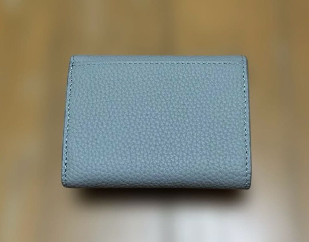 ☆新品未使用☆ TOVミニウォレット（三折り財布）
