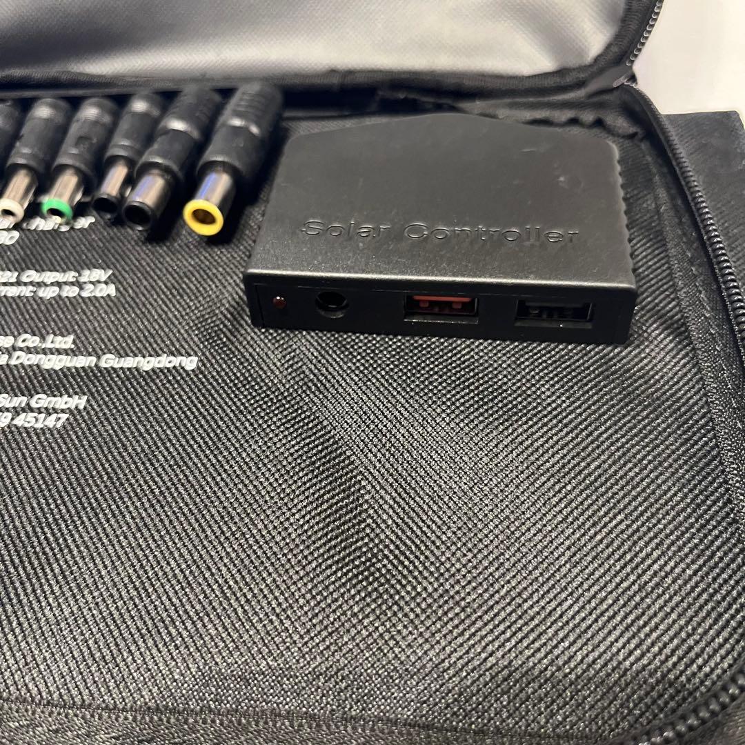 災害時に活躍携帯用ソーラー30W折りたたみ式 充電装置 アウトドア