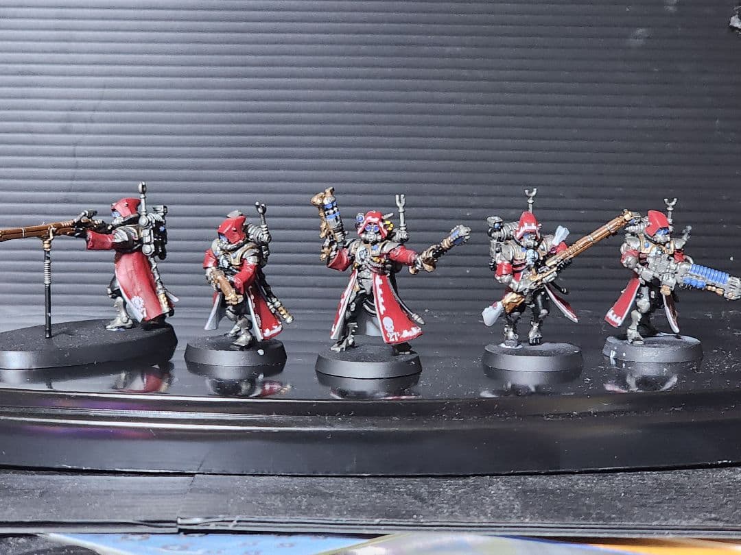 週刊ウォーハンマー、アデプトゥス·メカニカス全種、塗装済み。