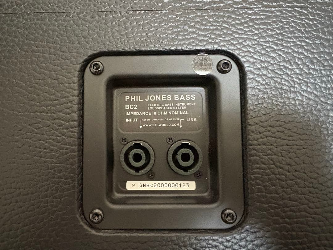 PHIL JONES BASS BC2 ベース用キャビ　スピーカー　PJB