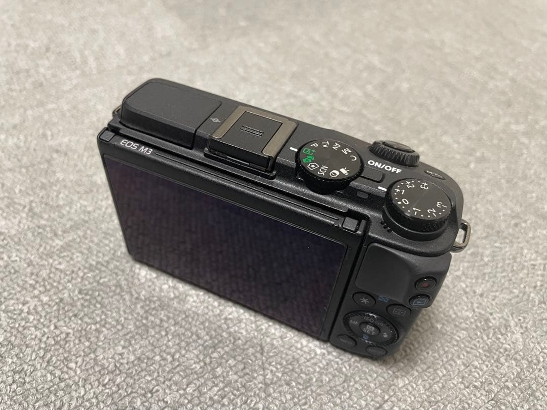 Canon EOS M3 ミラーレス一眼カメラ
