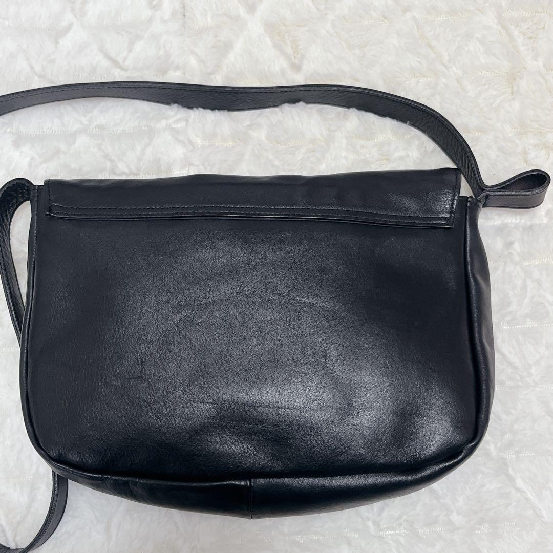 最終値下げ　クラスカCLASKA \"DO\" 松澤 紀美子さんポシェット レザー黒