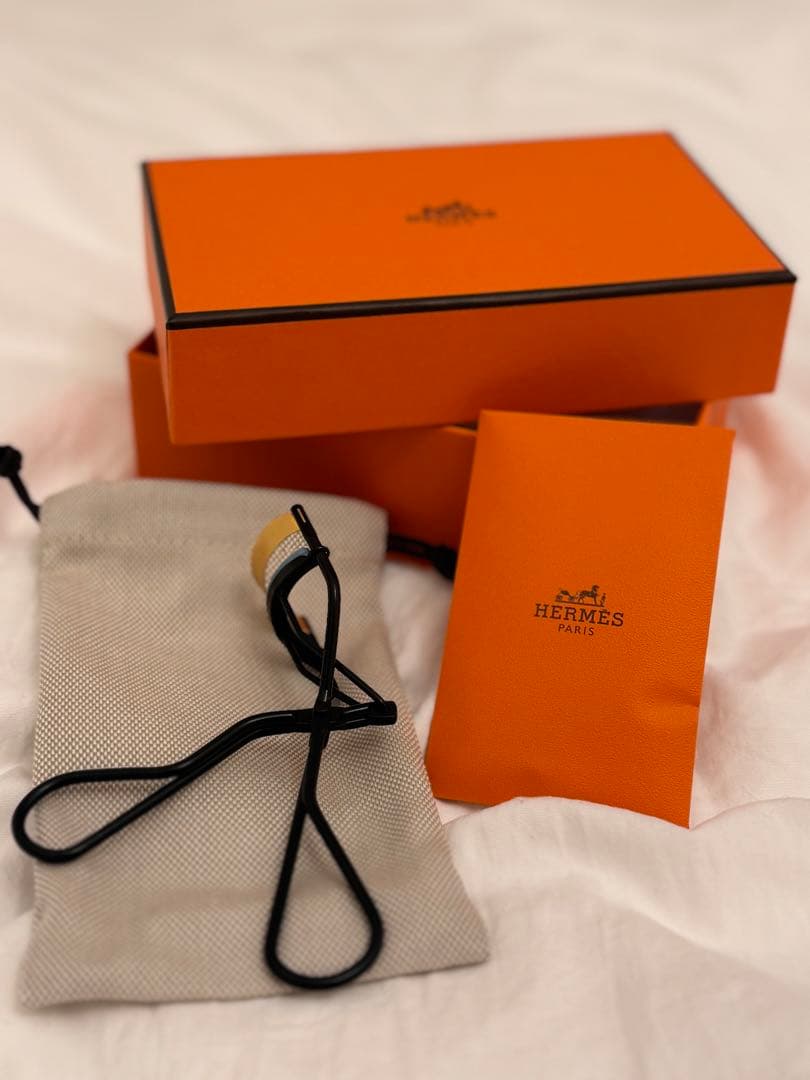 新品未使用　HERMES エルメス アイラッシュカーラー ル クルブ-シル