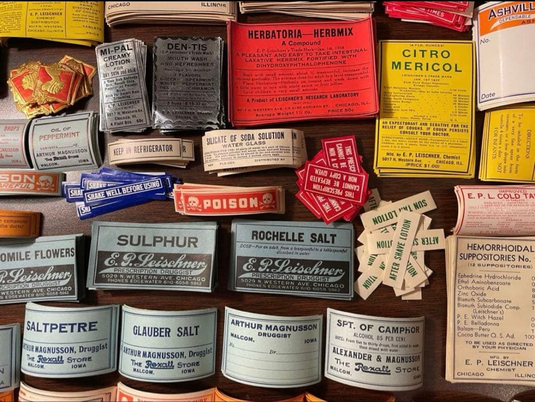 海外　ファーマシーラベル　55種各一枚計55枚　➕薬袋一枚　ヴィンテージ　ラベル