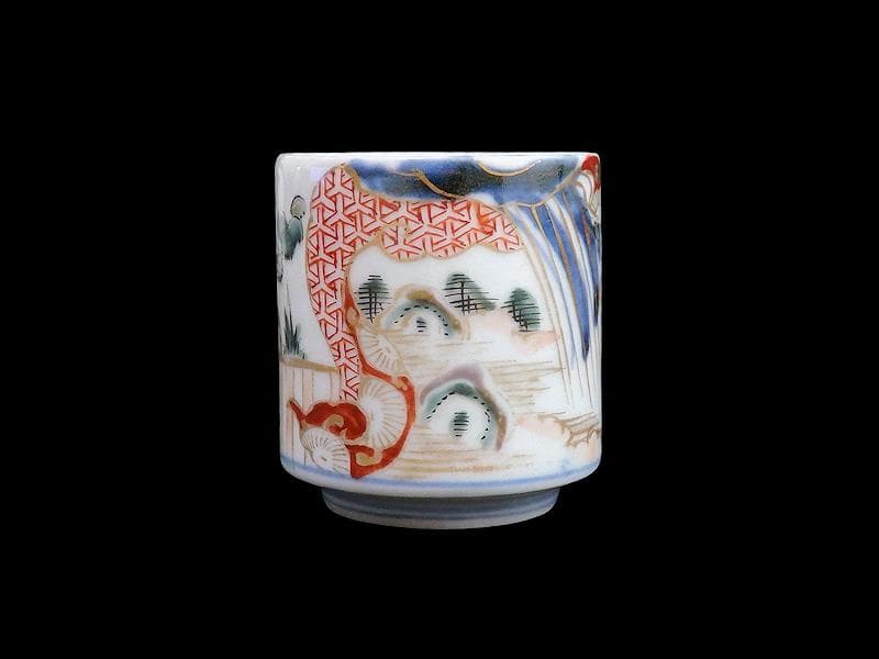 古伊万里　毘沙門亀甲紋に楼閣山水の図　猪口 のぞき　C371AS-fbua