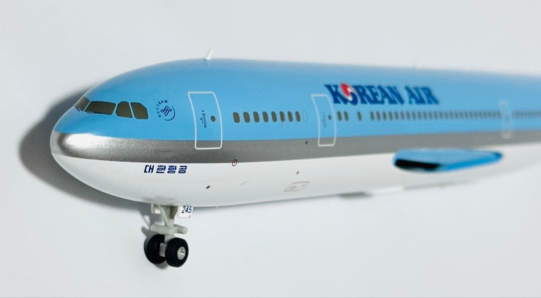 Hogan 1/200 A300B4-600大韓航空