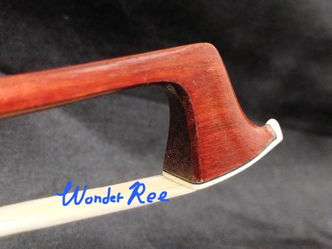 ⚫︎An Old French Violin Bow / J.T.L