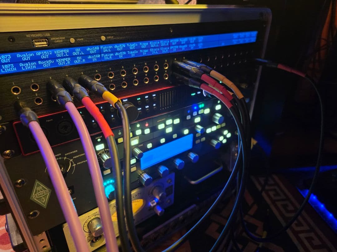 Focusrite Scarlett 18i20 Gen4 インターフェース